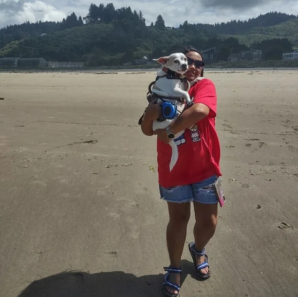 🏖️🌞🐕 Texas's Beach Day - Picture 6 of 16